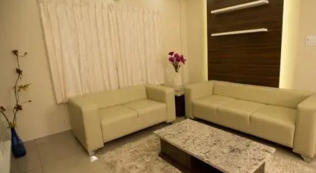 Benaka Suites, Rezervovat Hotel Hotely v Bangalore s parkováním, Parkování