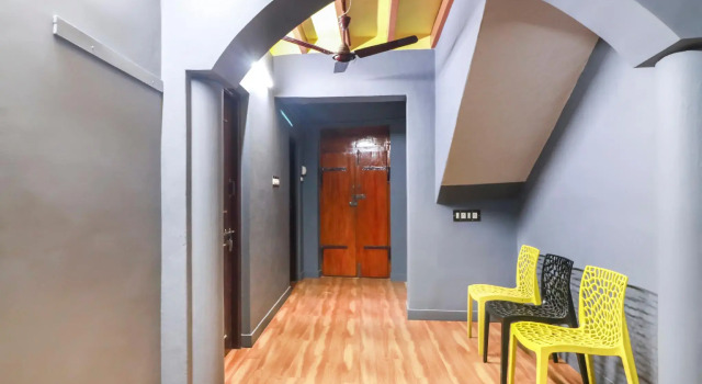 SPOT ON 48342 G House