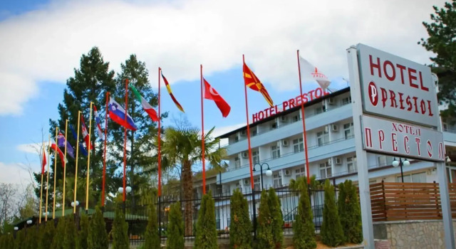 Prestol Hotel, Book Hotel Hoteller i Konjsko med pool, Swimmingpool