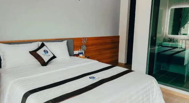 Двухместный номер Superior с балконом и с видом на горы Labe Hotel Phu Quoc - Hon Thom Island