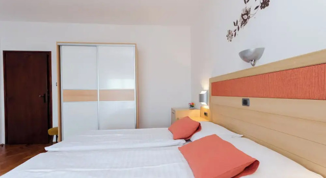 Апартаменты Apartments Mirjana