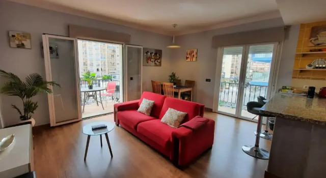 Apartamento Capri Los Boliches Wifi gratis Beach 100m, Забронировать Апартаменты/квартира Апартаменты Фуэнхирола, рядом с Salon Varietes Theatre, Апартаменты/квартира