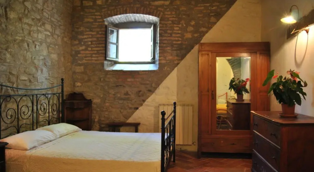Il Pausillo Agriturismo, Réserver Hôtel Paciano Ombrie
