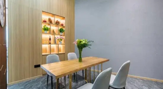 Starway Hotel (Wuxi Xihu Road Yaohan)