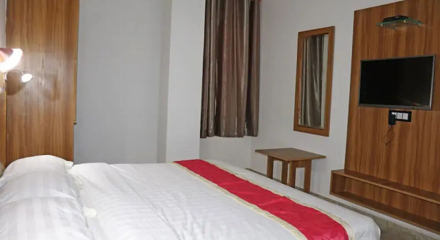 Gulnaar Guest House
