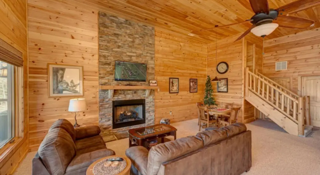 Alpine Ridge by Escape to Blue Ridge, Забронировать Отель Блу-Ридж Джорджия, рядом с Железная дорога Блу-Ридж