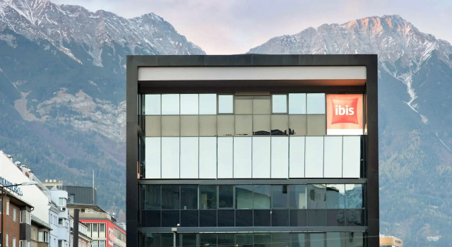 ibis Innsbruck, Забронировать Отель Внутренний город Инсбрук, рядом с Стадион "Тиволи-Ной"