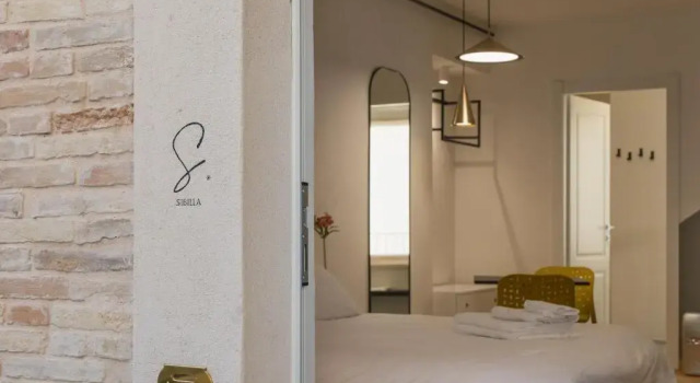 OGNISSANTI GuestHouse & Suites, Rezervovat Hotel Fermo 