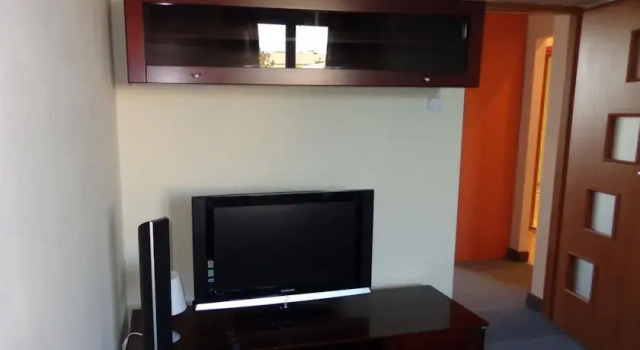 Apartamenty Topollino, Забронировать Отель Отели Ченстохова с парковкой, рядом с Galeria Jurajska Shopping Centre, Парковка