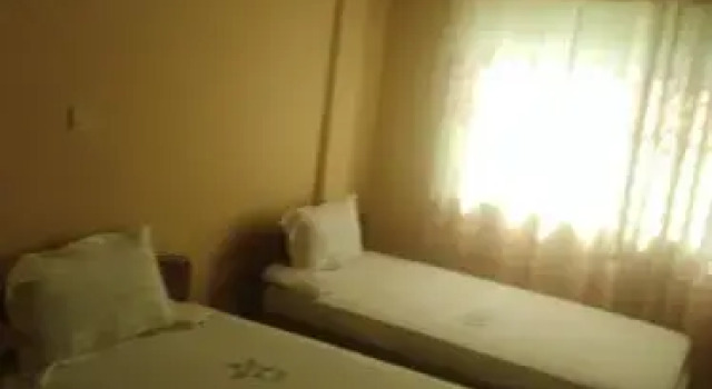 G R N M A Hostel, Rezerwuj Hostel Hostele w Akra, Hostel