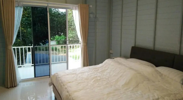 Baan Aranya Homestay - Khlung, Забронировать Отель Кхлонг Кхут Чантхабури