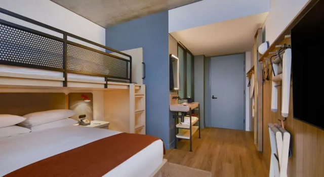 Апартаменты Moxy Sydney Airport