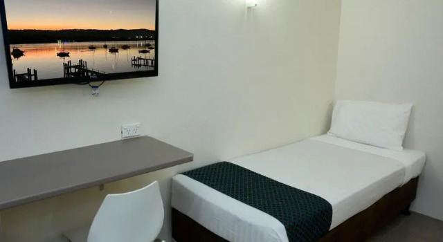 Трёхместный номер Standard Ashwood Motel