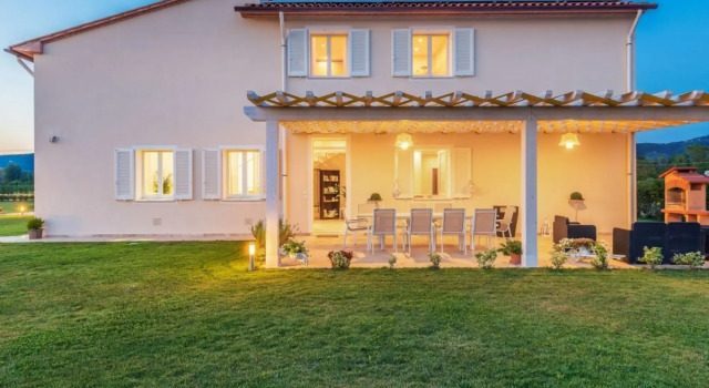 Modern and Elegant Villa With Pool and Wellness Room-villa Benessere, Réserver Villa Hôtels SPA à Pistoia, SPA