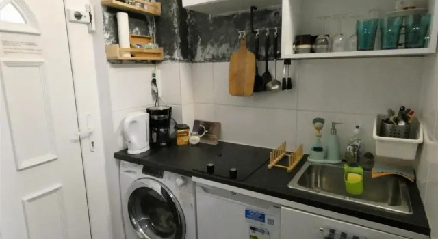 Апартаменты MSQ Diana Vienna - 10 min from city center - free coffee and tea - high speed internet
