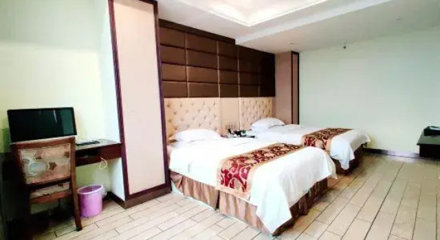 Люкс Deluxe Dong'an Julong Hotel