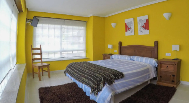 Hotel O Lar De Xabi, Prenota Hotel  