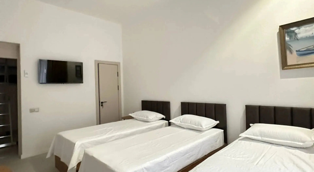 Camera Deluxe Humor Hotel