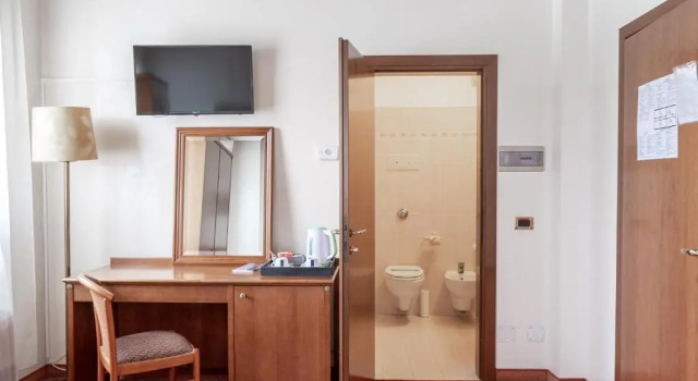 Трёхместный номер Classic Hotel Villa Sara with pool and parking near Venice