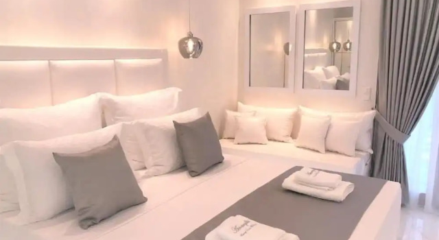 Полулюкс Amaryllis Luxury Rooms