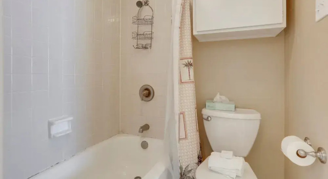 Seascape 1308 2 Bedrooms 1.5 Bathroom Hotel Room