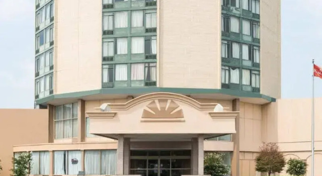 Ramada Philadelphia City Center, Varaa Hotelli Philadelphia 