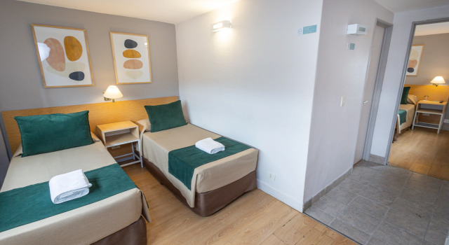 Четырёхместный номер Standard Hotel Plaza Bariloche