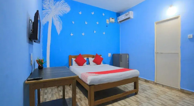 OYO 23301 Ann's Blue, Prenota Hotel Anjuna 