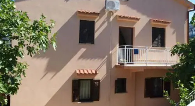 Musulin 1, Prenota Hotel Hotel a Isole Quarnerine con parcheggio, Parcheggio