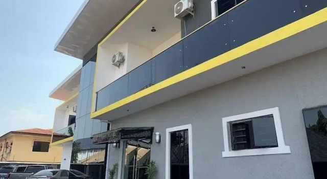 RKD SUITES Asaba, Rezerwuj Hotel Asaba Nigeria