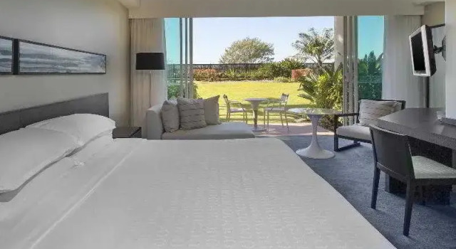 Sheraton Grand Mirage Villas Gold Coast, Забронировать Отель Отели Голд-Кост 5 звезд, рядом с Пристань для яхт в Маринерс-Ков, 5*