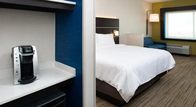 Люкс Holiday Inn Express & Suites - Romeoville - Joliet North by IHG