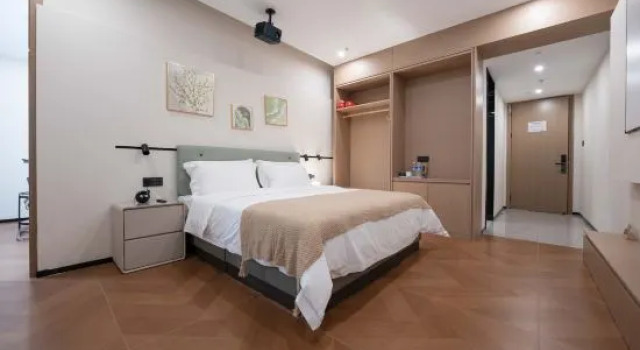 Двухместный люкс Junying Hotel (Hefei Sunac Amusement Park Wannianbu Metro Station Branch)