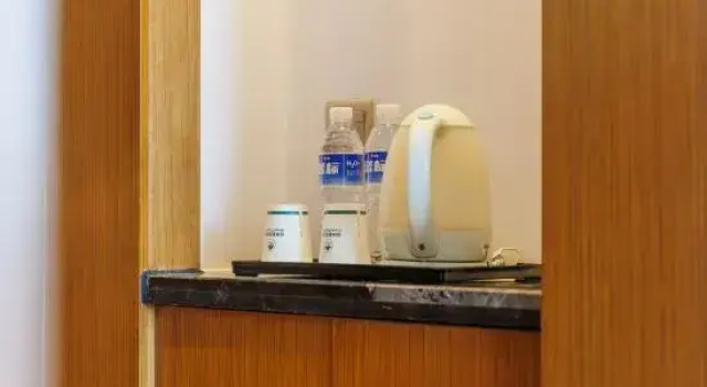 GreenTree (Bozhou Yidu International), Book Hotel Hotels in Bozhou with Parking, Parking