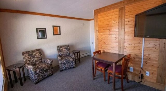 Suite Superior Motel & Suites