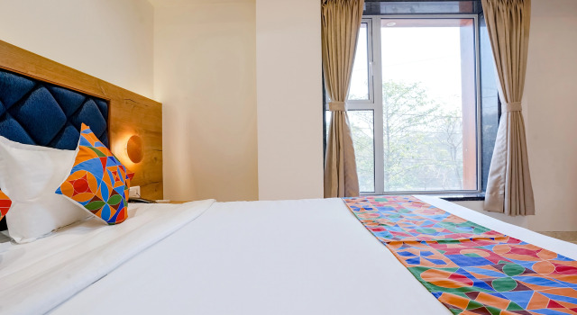 Номер Deluxe FabHotel Pancharatna Regency - Nr Medicover Hospital