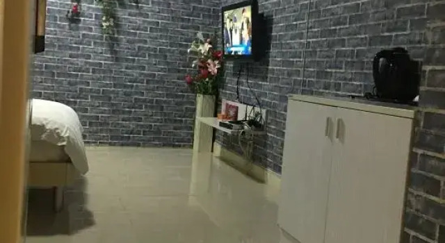 Sunshine Apartment Hotel