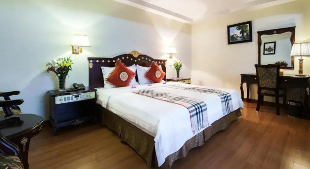 Люкс Executive Smiling Hotel