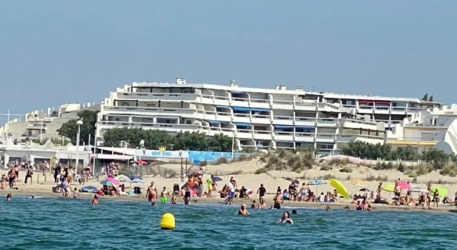 CNN Ulysse 1, Rezerwuj Hotel Hotele w Camargue z parkingiem, Parking