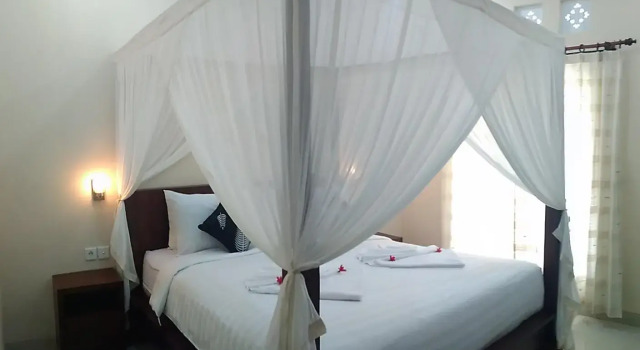 Kartika Bungalows, Rezervovat Hotel Hotely v Bali se snídaní, Snídaně