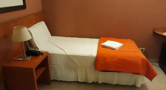 Одноместный номер Standard Hotel UTHGRA de las Luces