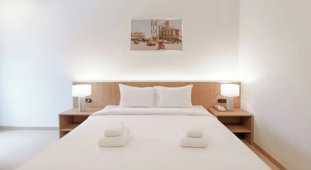 B2 Udon Premier Hotel, Varaa Hotelli Hotellit North-Eastern Thailand pysäköinnillä, Pysäköinti