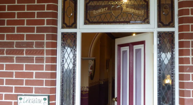 Deloraine Homestead, Rezerwuj Hotel Hotele w Yarra Valley z parkingiem, Parking