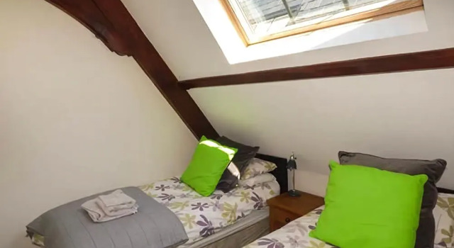 Sanctuary Cottage, Varaa Lomakoti Mökit kohteessa Merseyside, Mökki
