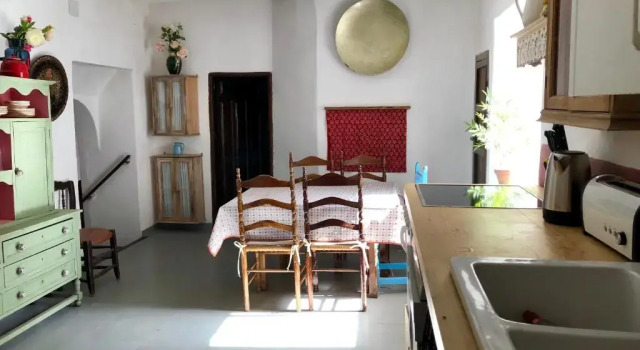 Casa Carmela, rural house with spectacular views, in an exquisite area, Забронировать Отель Атальбейтар La Alpujarra