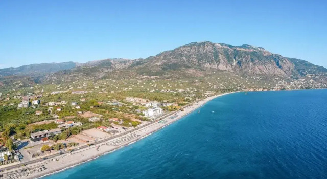 Коттедж Jeannette s Seaside Getaway - Kalamata Urban Gem