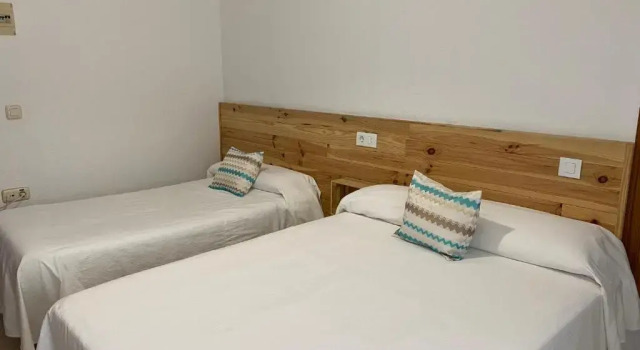 Трёхместный номер Standard Hostal Barbate