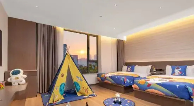 Семейный тент Baotou Distance Hotel (Baobaiwangfujing Victory Branch)