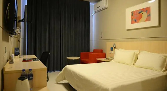 Номер Standard Jinjiang Inn Langfang Wanda Plaza