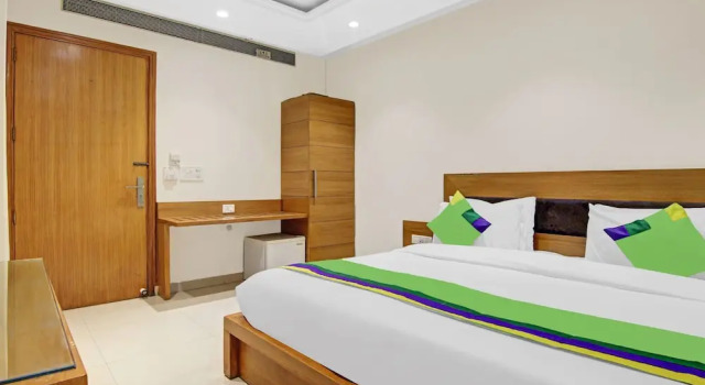 Двухместный номер Deluxe Treebo Trend Hotel Fortuner